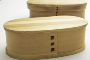 正しい洗い方で洗った曲げわっぱ弁当