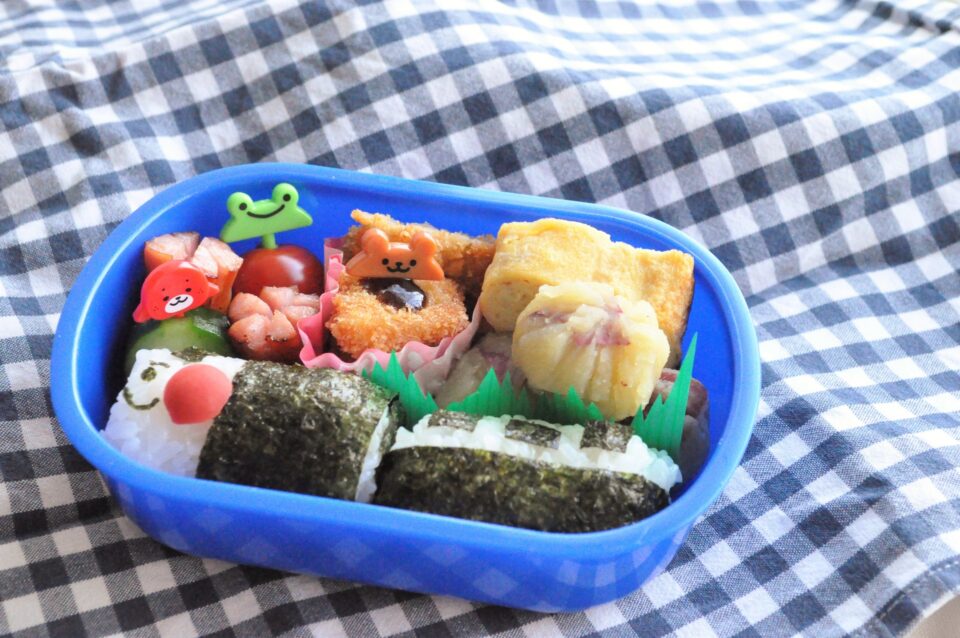 海苔を使ったキャラ弁